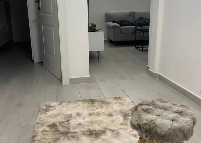 Glar 1br Barrikada Apartament