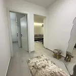 Glar 1br Barrikada * טיראנה