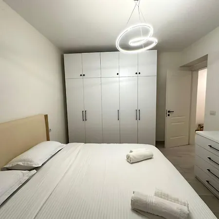 דירה Glar 1br Barrikada