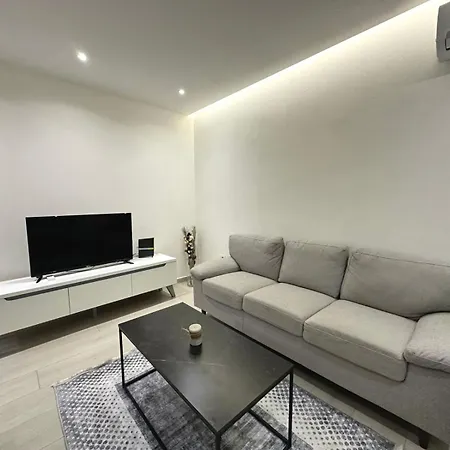 דירה Glar 1br Barrikada